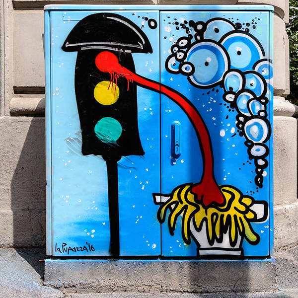 04-milano-spray2003