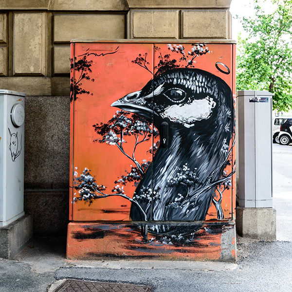 04-milano-spray2009
